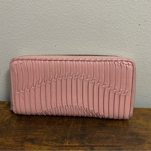 Coach Leather Madison Gathered Twist Accordion Zip Wallet Tan/Pink - Picture 2 of 4